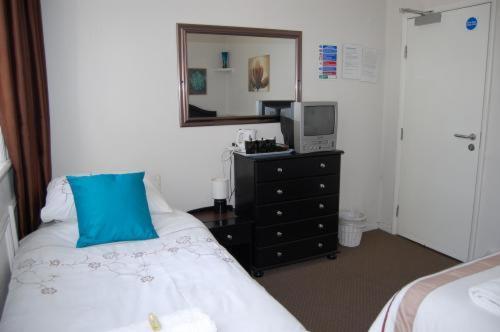 The Castle Bar Only 2* Cambridge (Cambridgeshire)